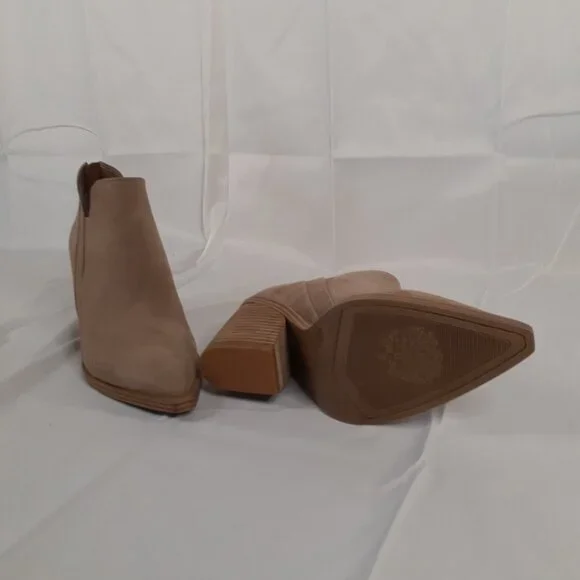Vince Camuto Ankle Boots - Size 8M - Picture 3 of 5